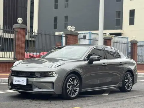 Lynk & Co 03 2022