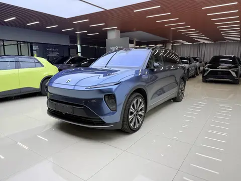 NIO ES8 2024
