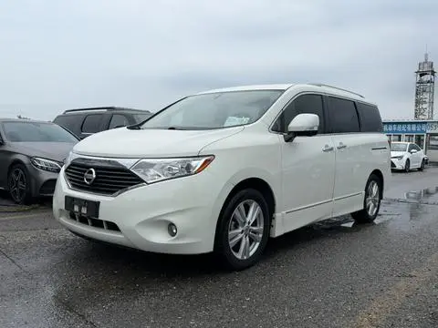 Nissan 贵士 2015