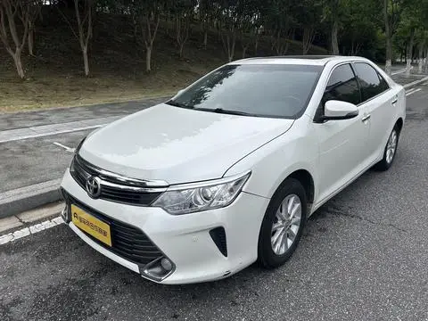 Toyota Camry 2015