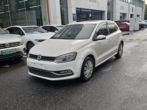 Volkswagen Polo 2016 — фото 1