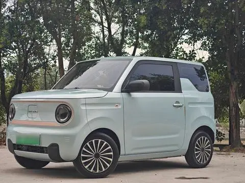 Geely 熊猫 2023