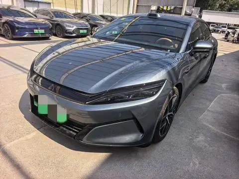BYD Han L DM 2025