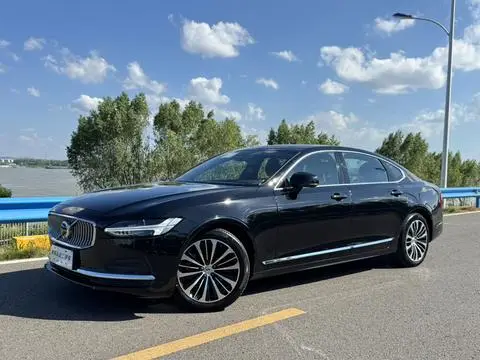 Volvo S90 2024
