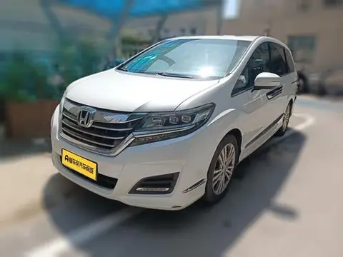 Honda 艾力绅 2016