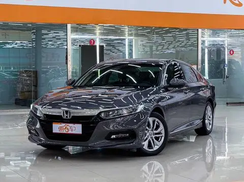Honda Accord 2018 — фото 1