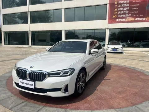 BMW 5 Series 2021