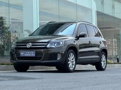 Volkswagen Tiguan 2016 — фото 1