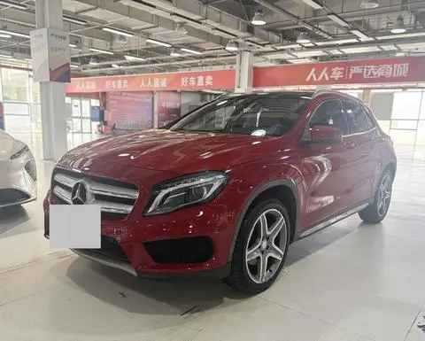 Mercedes-Benz GLA 2015 — фото 1