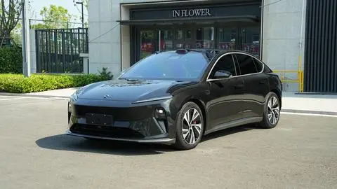 NIO ET5 2022