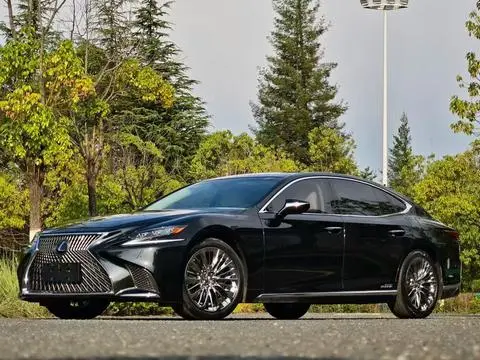Lexus LS 2020