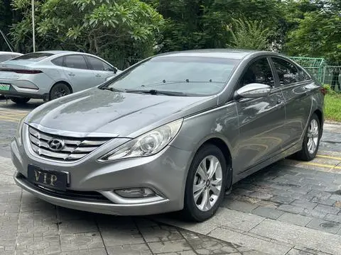 Hyundai 索纳塔八 2011