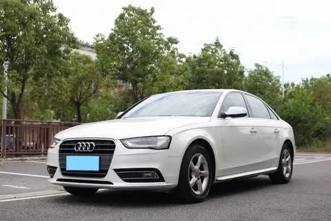 Audi A4L 2013