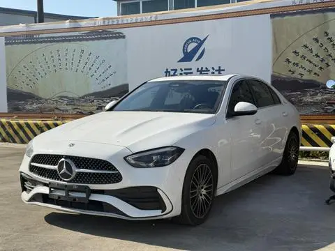 Mercedes-Benz C-Class 2024