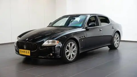 Maserati Quattroporte 2010