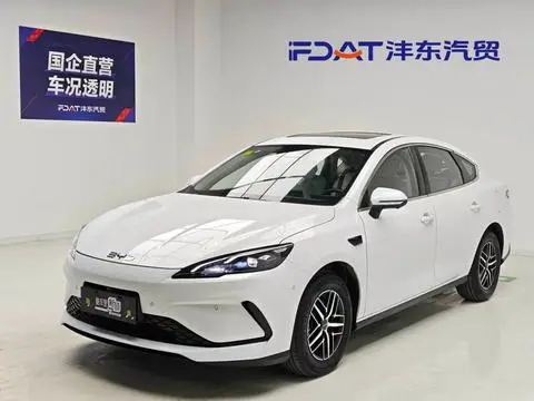 BYD Seal05 DM 2025