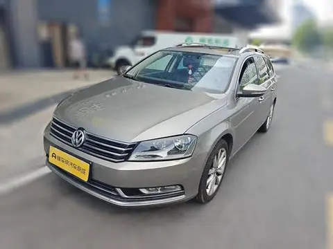 Volkswagen Magotan 2012
