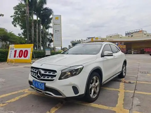 Mercedes-Benz GLA 2019