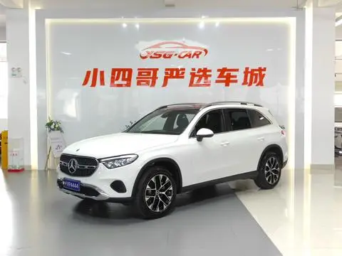 Mercedes-Benz GLC 2023