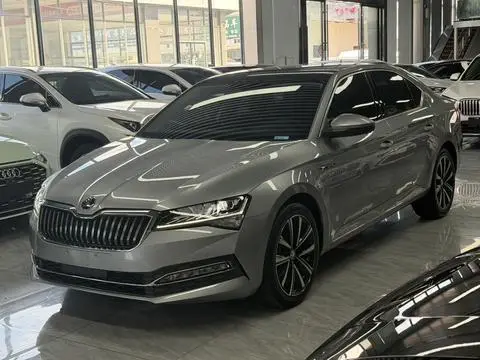 Skoda Superb 2023
