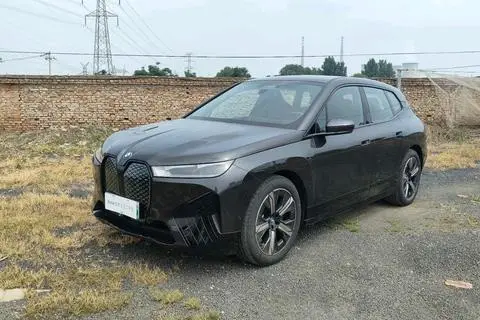 BMW iX 2023