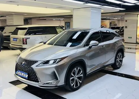 Lexus RX 2020