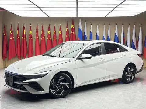 Hyundai Elantra 2023