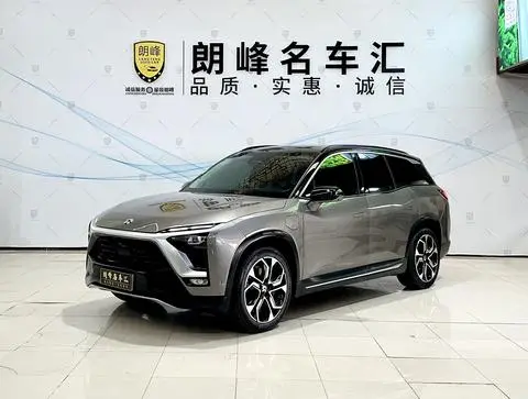 NIO ES8 2018