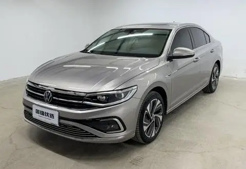 Volkswagen Bora 2023