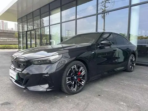 BMW i5 2024