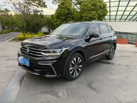 Volkswagen Tiguan L 2022