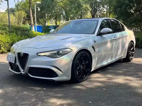 Alfa Romeo Giulia朱丽叶 2017