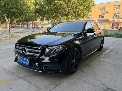 Mercedes-Benz E-Class 2016 — фото 1