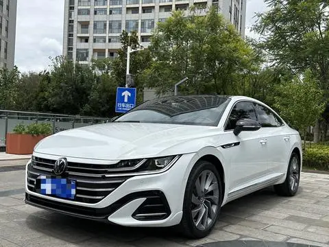 Volkswagen CC 2024