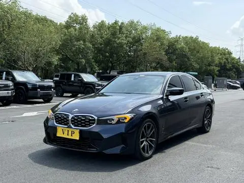 BMW 3 Series 2023