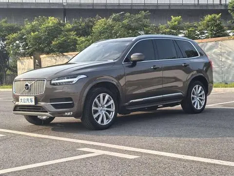 Volvo XC90 2015