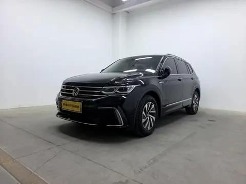 Volkswagen Tiguan L PHEV 2022