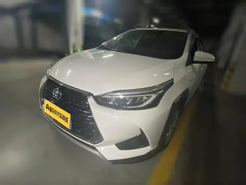 Toyota YARIS L 2020 — фото 1
