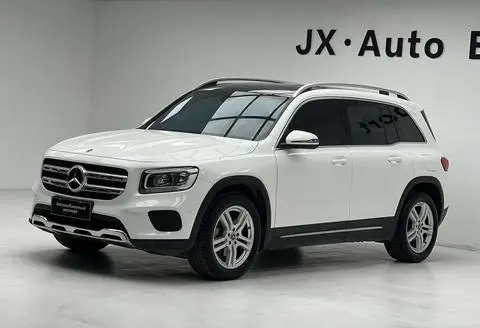 Mercedes-Benz GLB 2021