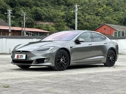 Tesla Model S 2017