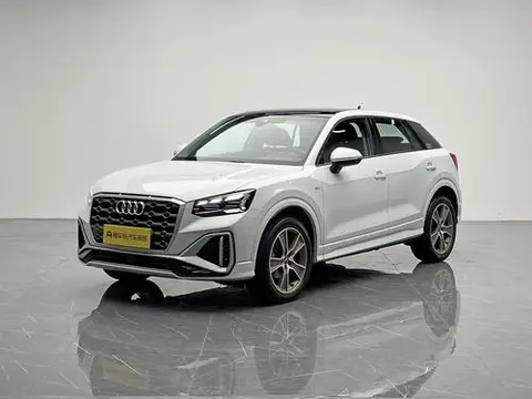 Audi Q2L 2022