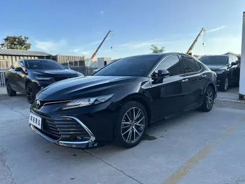 Toyota Camry 2021