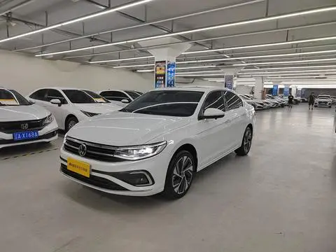 Volkswagen Bora 2023