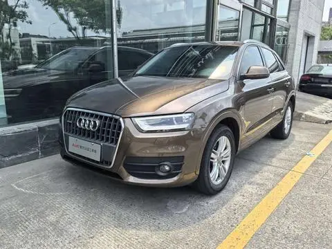 Audi Q3 2015