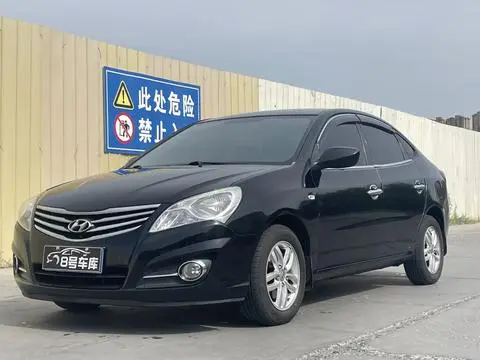 Hyundai 悦动 2011