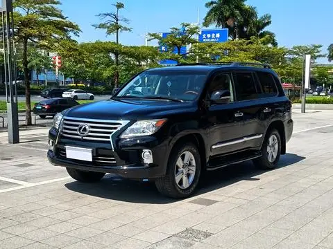Lexus LX 2012