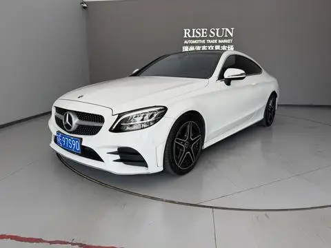 Mercedes-Benz C-Class 2019 — фото 1