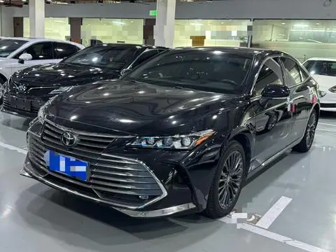 Toyota 亚洲龙 2022