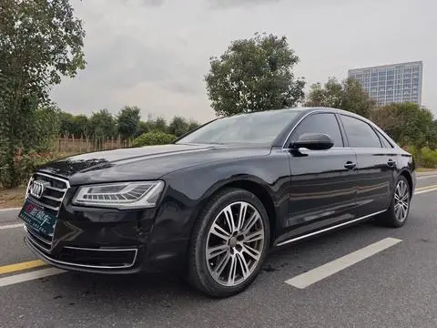 Audi A8 2014