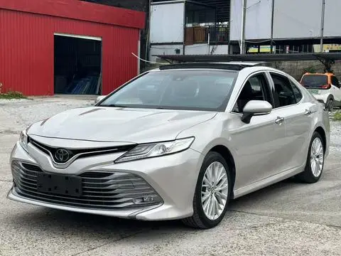 Toyota Camry 2019